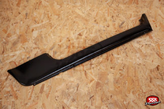 Bas de caisse extérieur droit