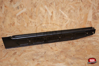 Bas de caisse intérieur droit