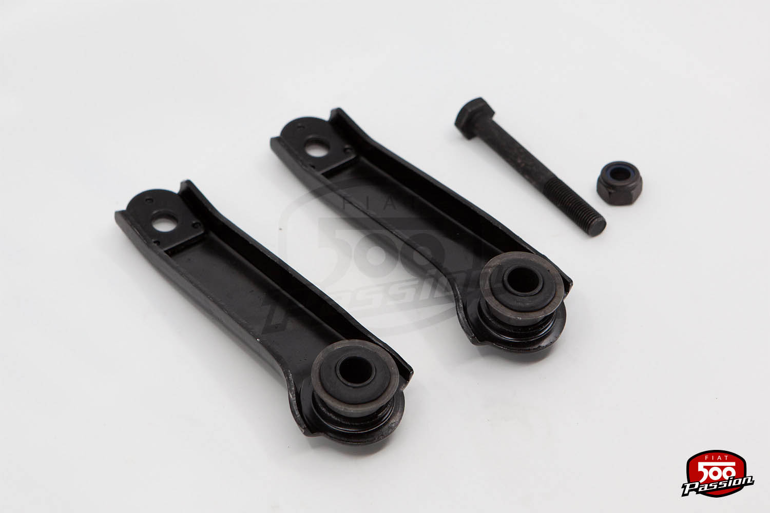 Bras de suspension avec silentblocs (la paire)