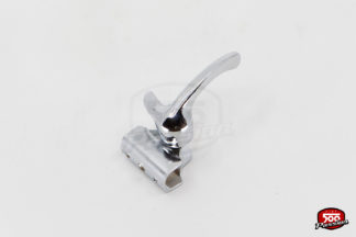 Modification fixation fermeture déflecteur droit ensemble