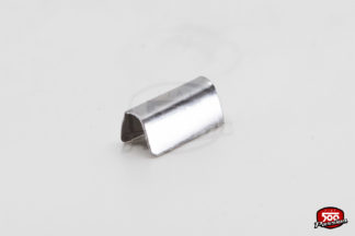 Raccord d'entourage de vitre de porte