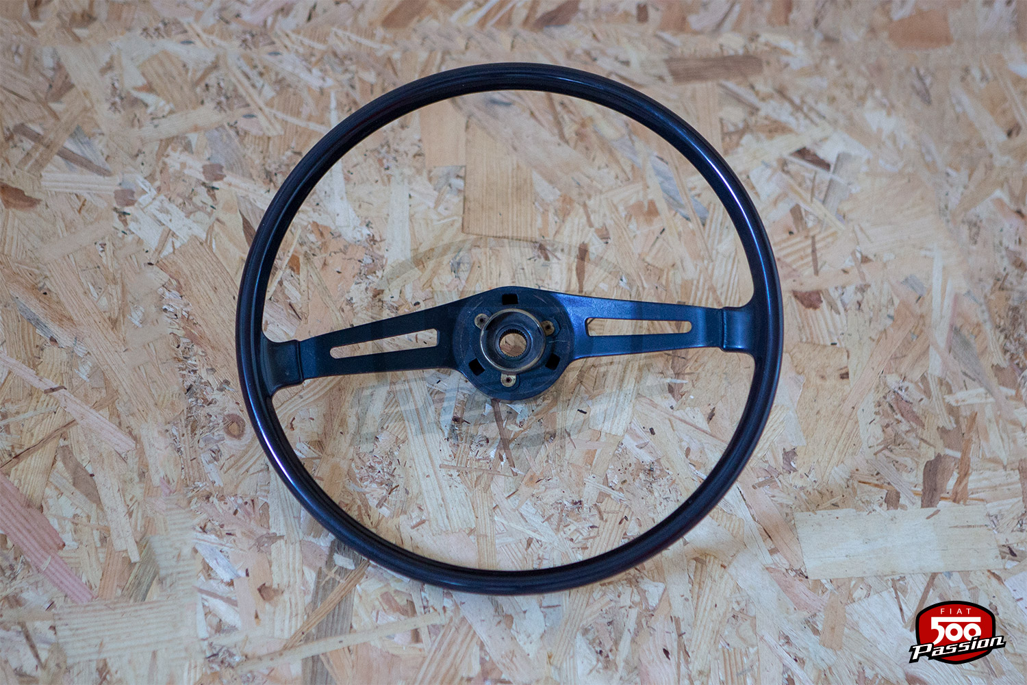 Volant Fiat 500 L (échange standard)
