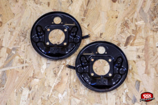 Flasques de frein arrière