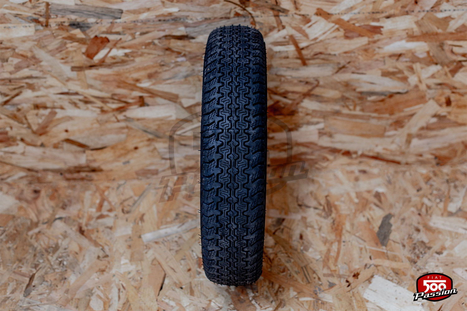 Pneu 125x12 Pirelli Classic – Image 2