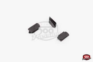 Agrafe courte de fixation pour panneau avant / arrière Fiat 500 D ou Jardinière (l'unité)