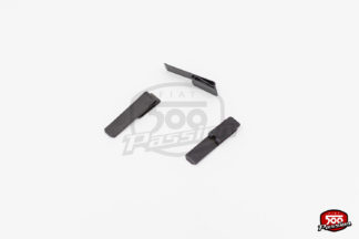 Agrafe longue de fixation pour panneau avant / arrière Fiat 500 D ou Jardinière (l'unité)