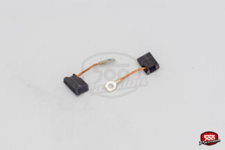 Charbon de dynamo pour 500 N / D (la paire)